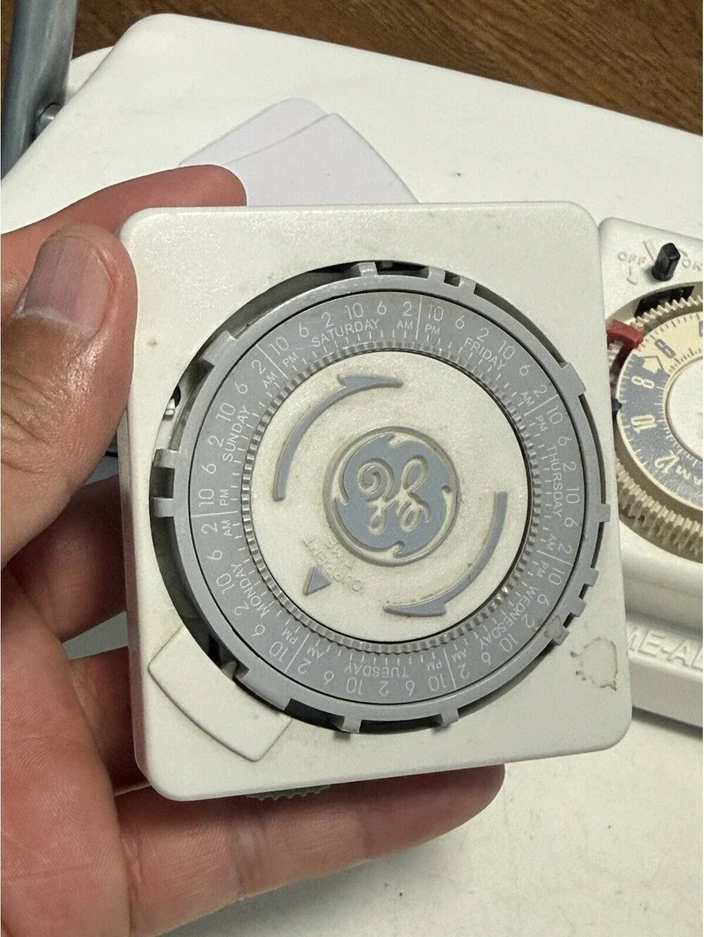 GE  7 - DAY TIMER  Lot Of 3 , Diferent Brands